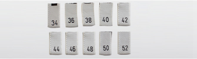 Weiße Etiketten aus recyceltem Polyester - gewebte Größenetiketten 34 bis 52